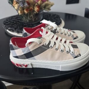 Burberry Women's Checkered Sneakers - Beige and Red
